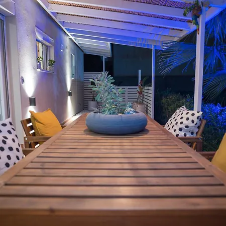 Coconut Blue Διαμέρισμα *