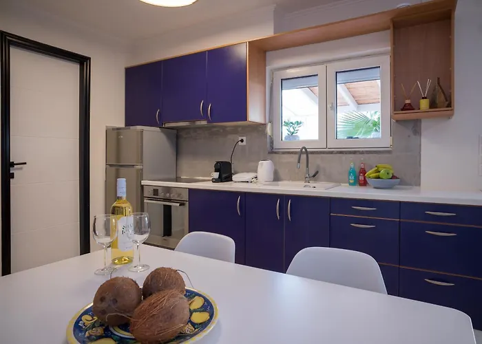 Coconut Blue Apartment *